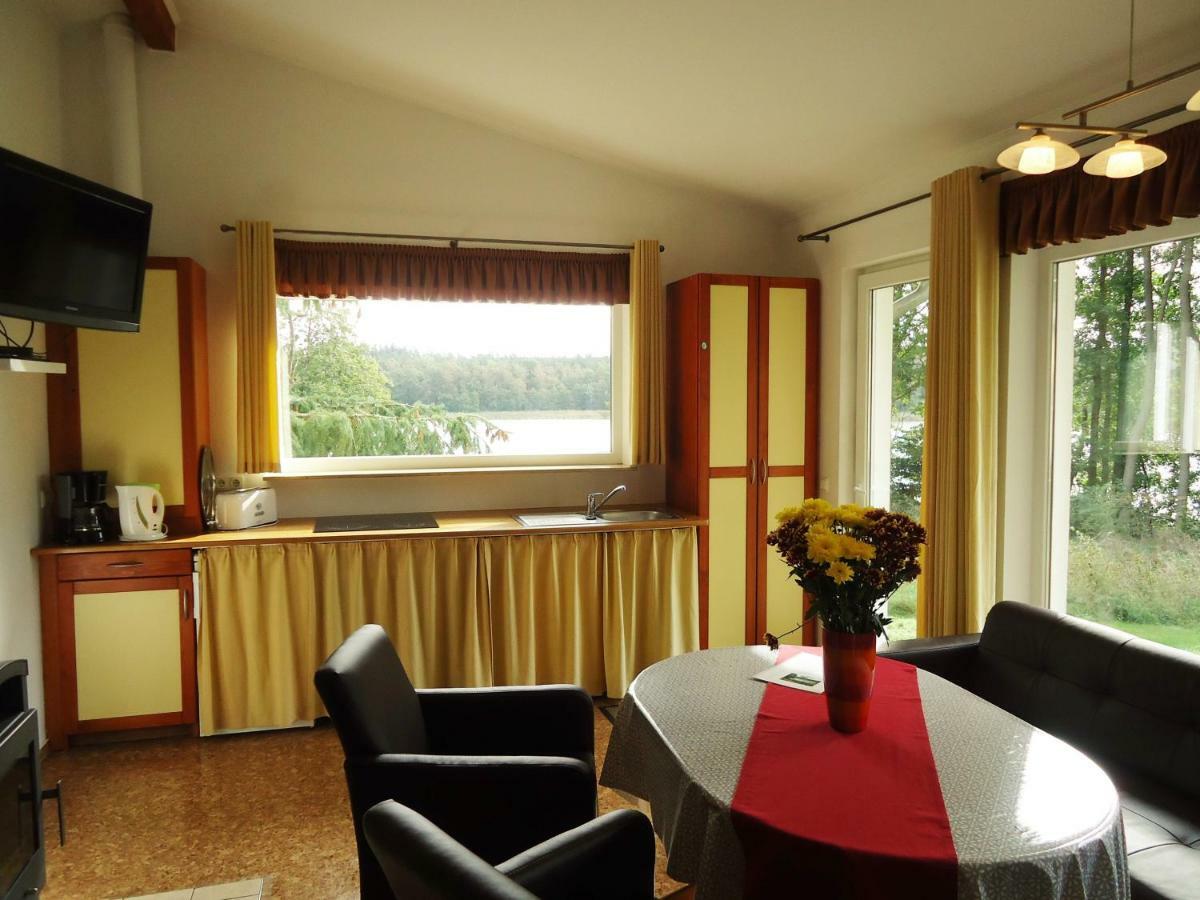 Ferienhaeuser Seewiesen Reimershagen Exterior foto
